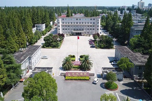 武漢江漢油田供熱移交改造<a href='http://www.smilegou.cn' target='_blank'><u>彈簧減震器</u></a>信息